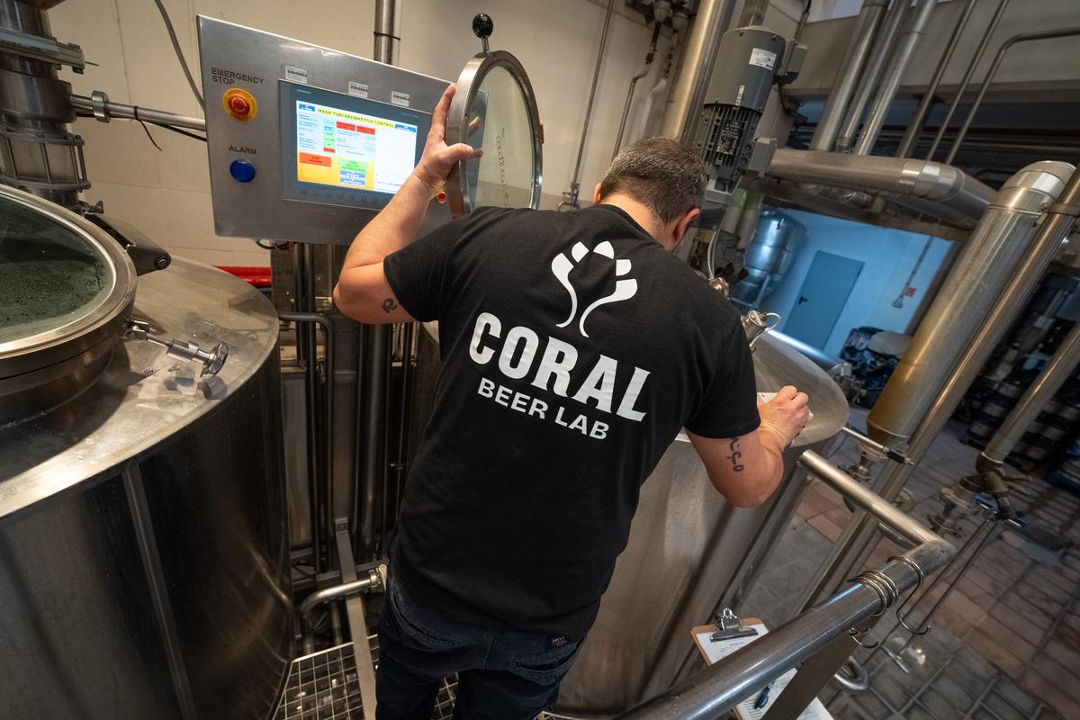 Produção Coral Beer Lab